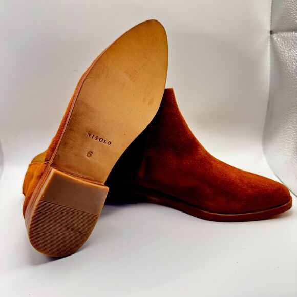 Nisolo Chelsea Boots Women?s Size 6 Nutmeg Suede Leather | New in Box - Picture 2 of 5
